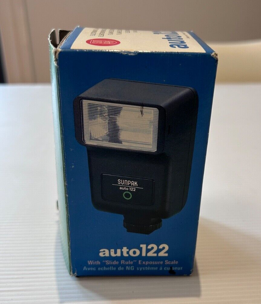 Vintage Sunpak Auto 122 Camera Flash – With Original Box, Great Condition  WORKS