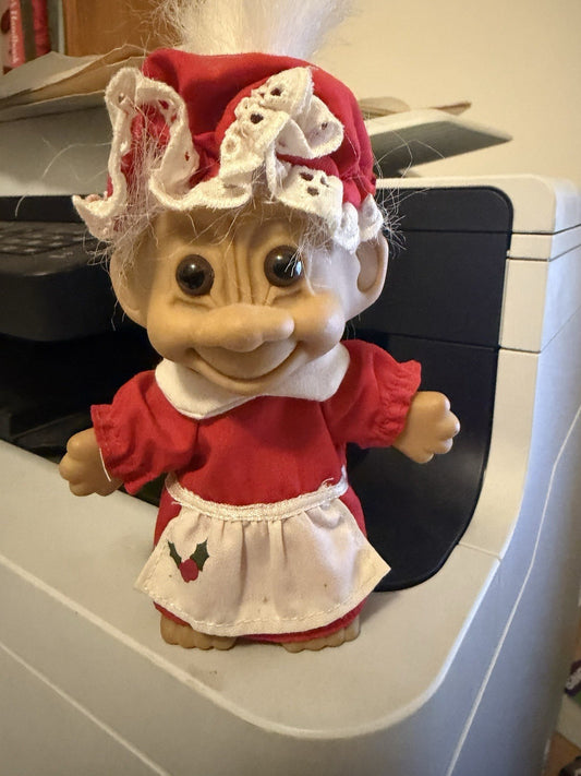 Vintage Russ Berrie Christmas Troll Doll Mrs Claus Santa 1980s No 18279