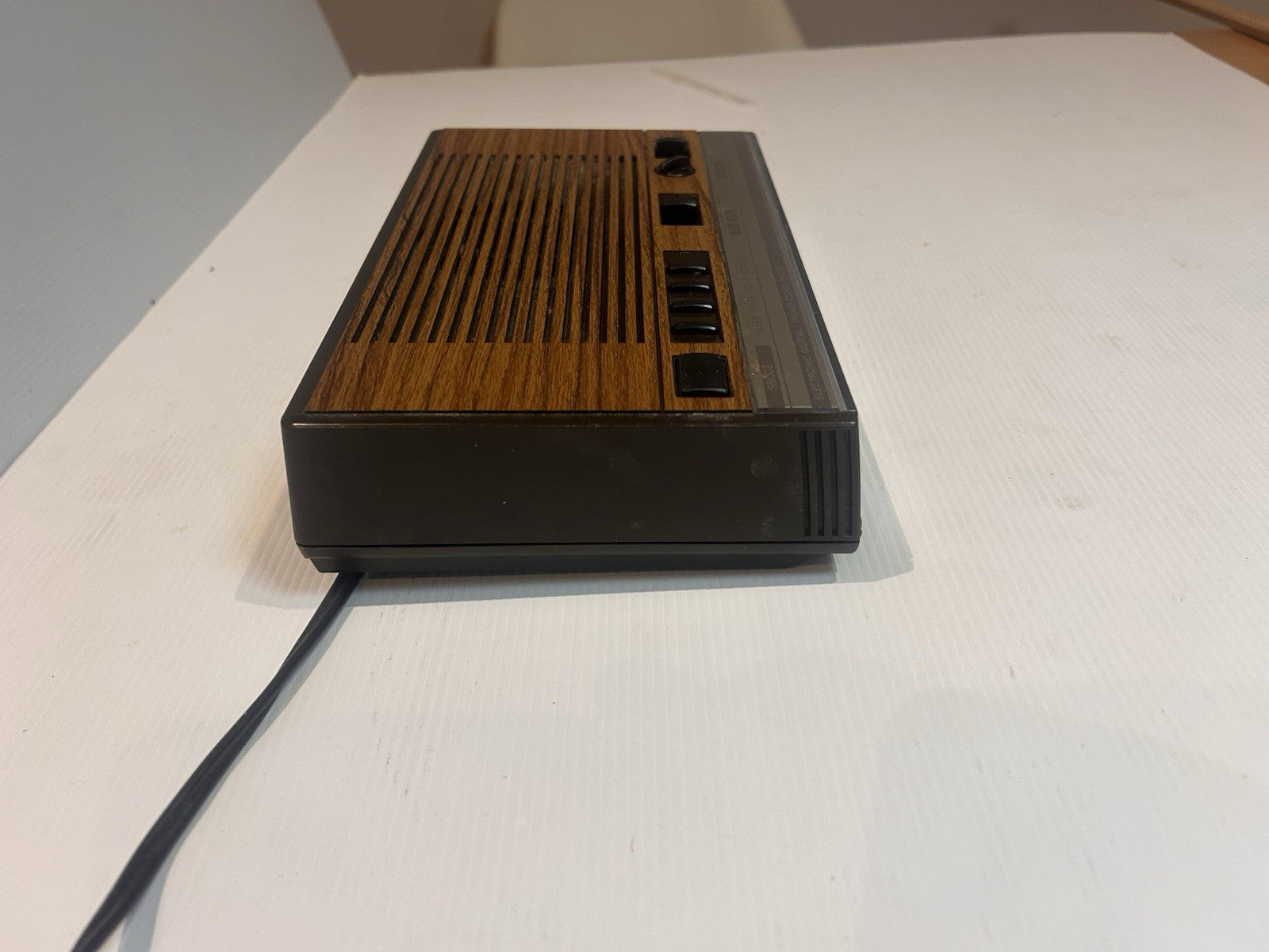 Vintage GE General Electric AM/FM Digital Clock Radio 7-4624B Clean Working