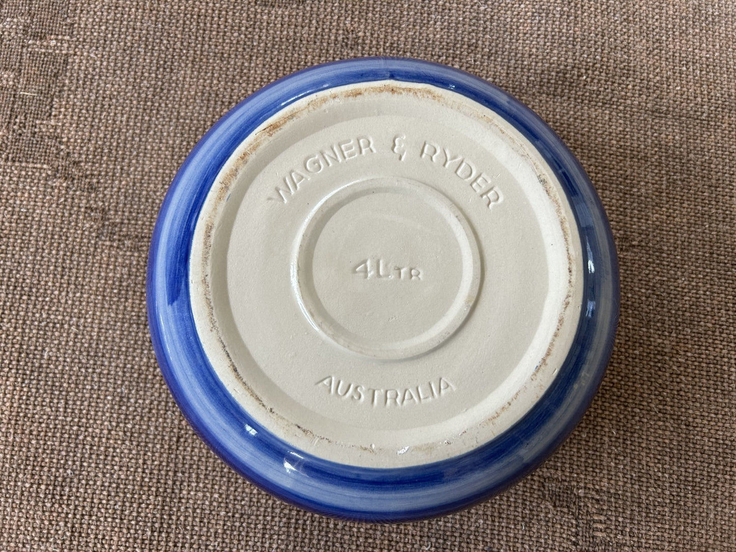 Wagener & Ryder Australian Studio Pottery Lidded Casserole 4L c1980s