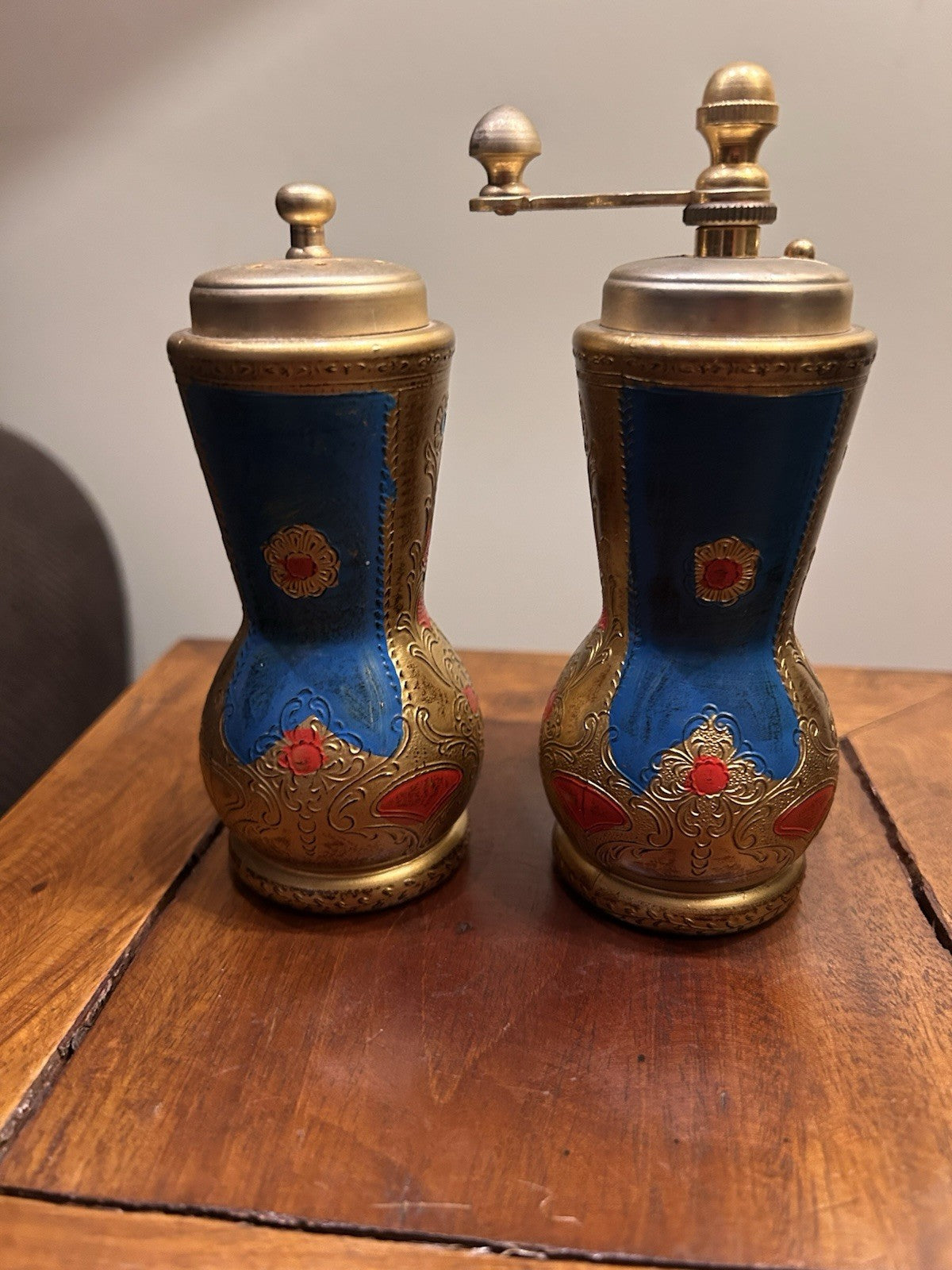 Vintage Italian Salt Pepper Grinder Set Blue Gold Florentine Style Pair