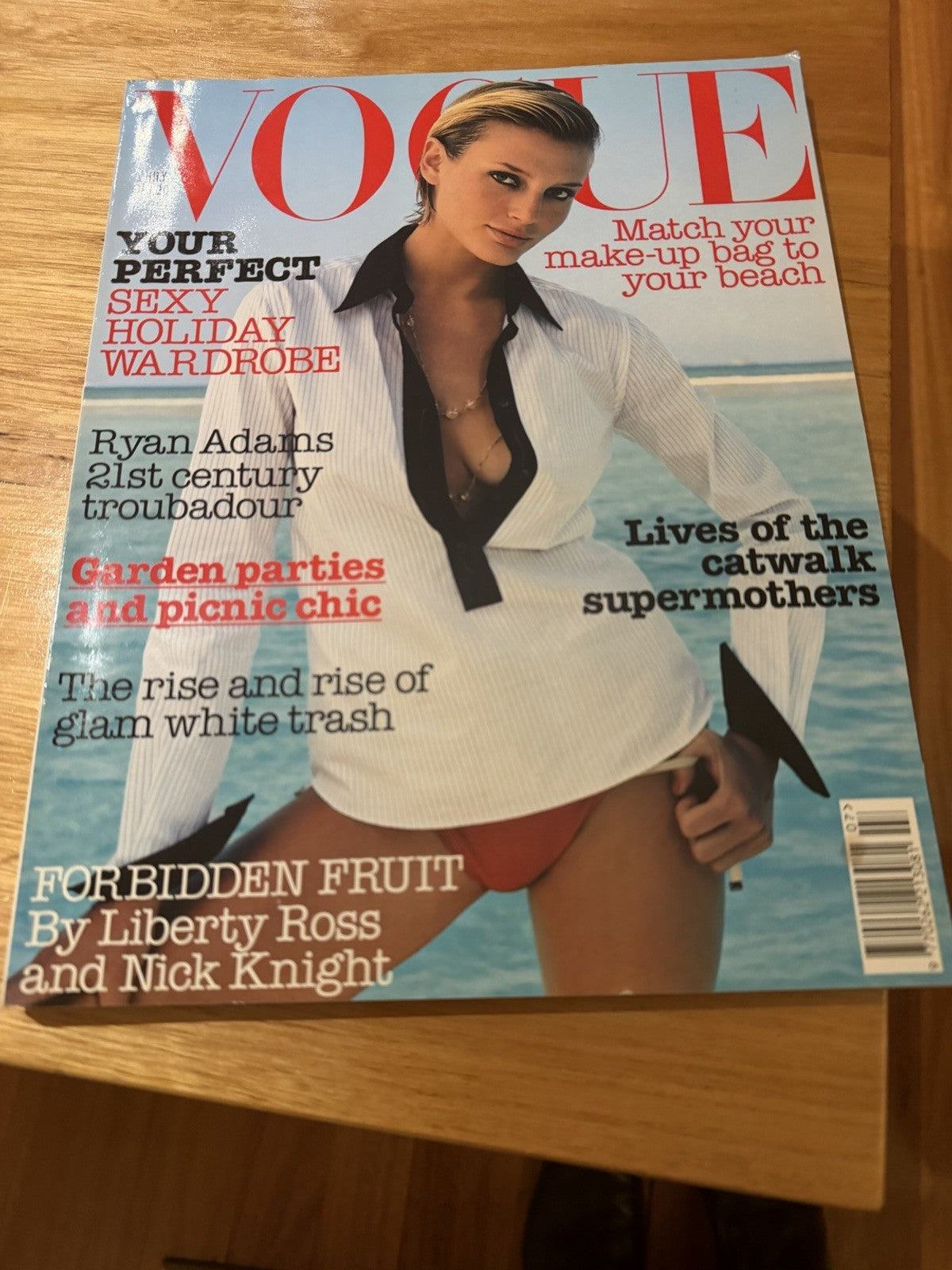 British Vogue July 2002 Bridget Hall Nick Knight Gisele Bundchen Ryan Adams