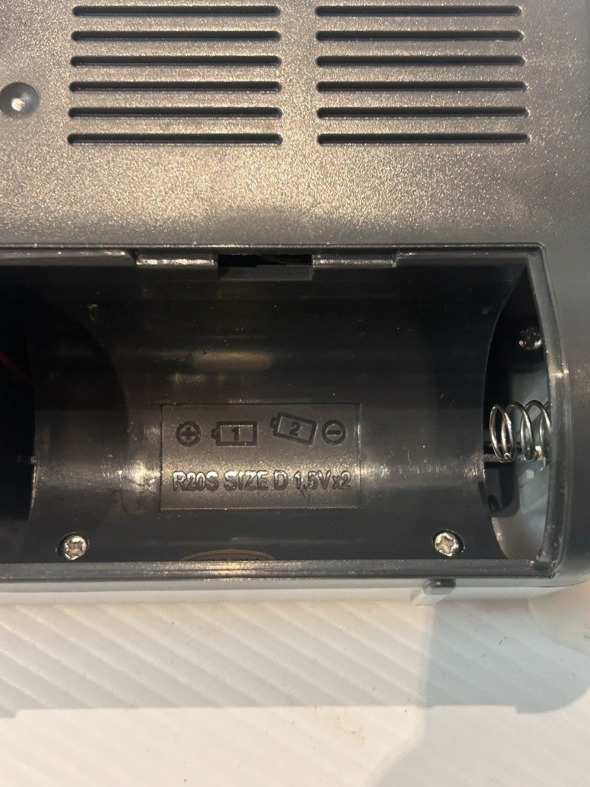 "AOGT" AM FM Radio - Brand new never used, still in original box and bubble wrap