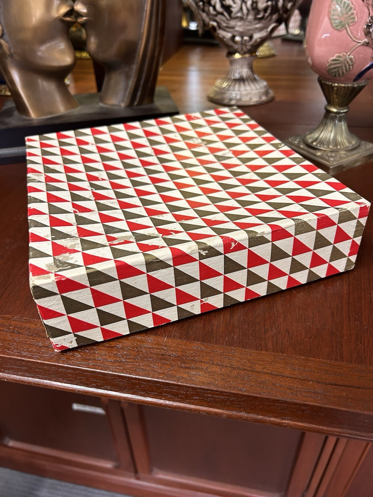 Vintage Anchor Hocking Milk Glass Grape Serving Dish Gold Rim Boxed USA