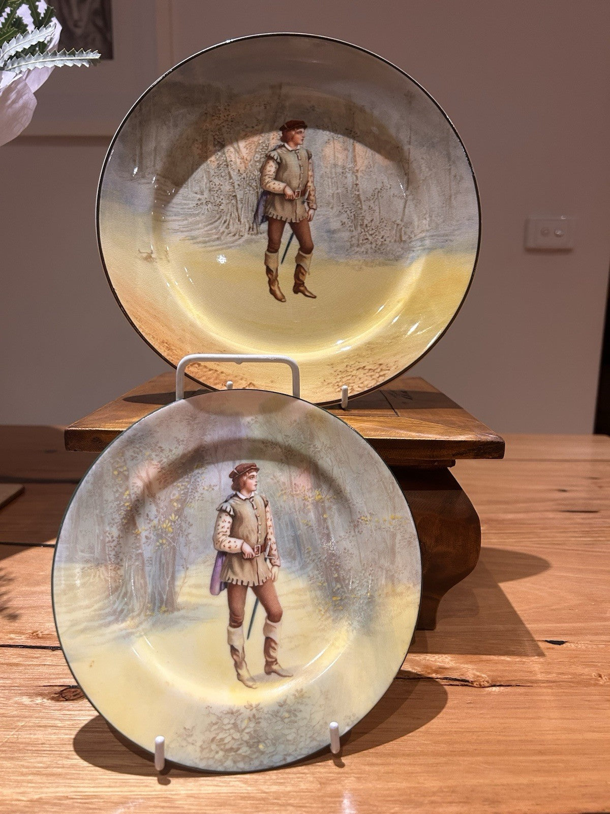 Royal Doulton Orlando Plate Hand Painted Shakespeare Wall Plate + Bonus