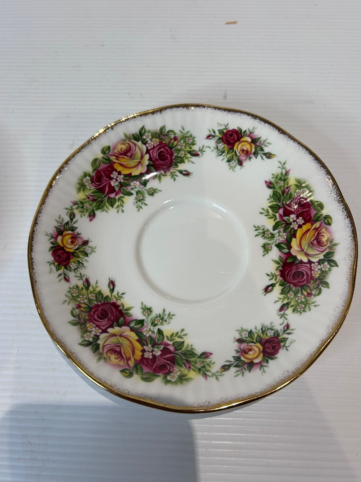 Elizabethan English Garden Saucer Fine Bone China Staffordshire England