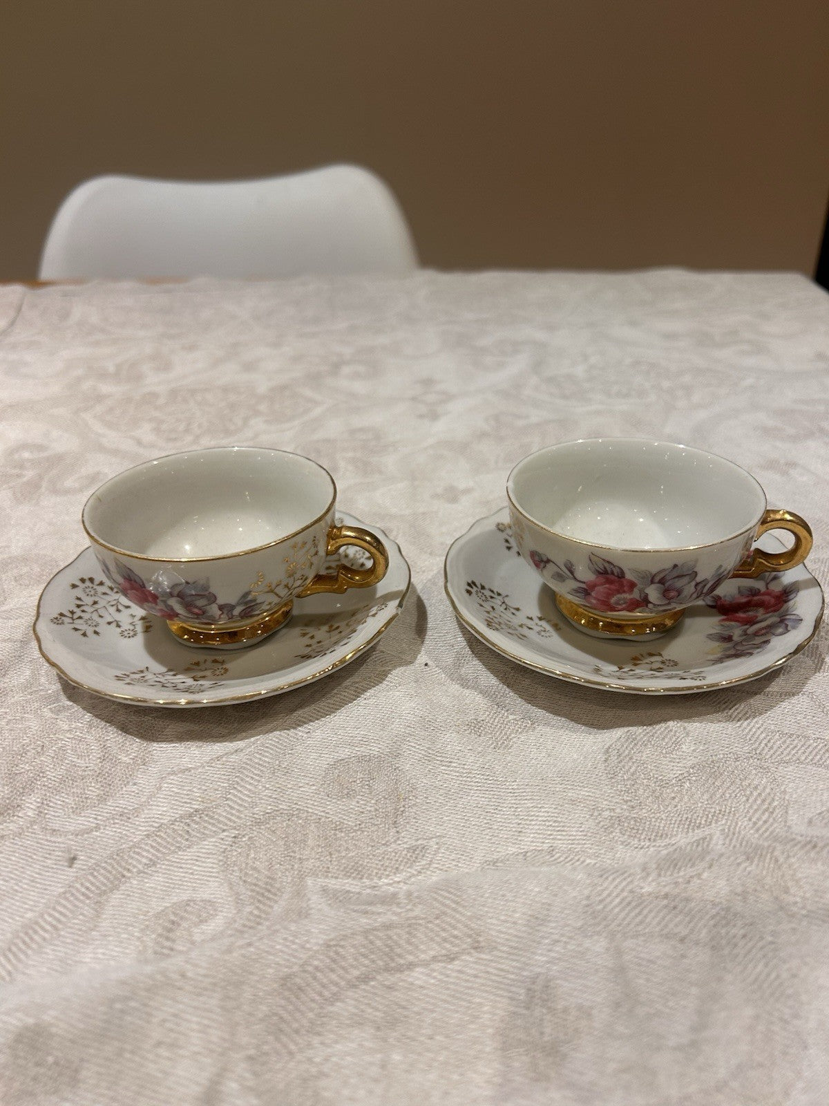 Vintage Splendor Fine China Japan Teacups & Saucers Gilt Floral Set of 2 
