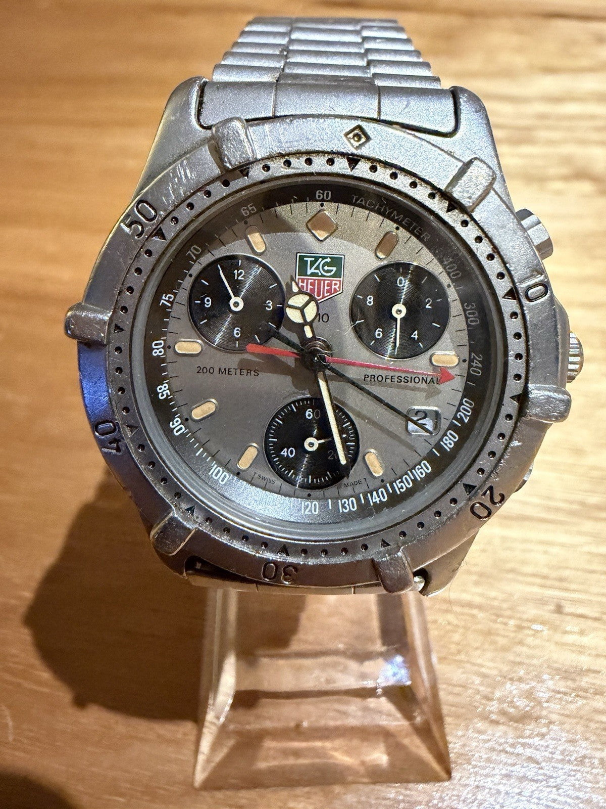 TAG Heuer Professional 200m CE1111 Chronograph Quartz Men’s Watch 1 Owner