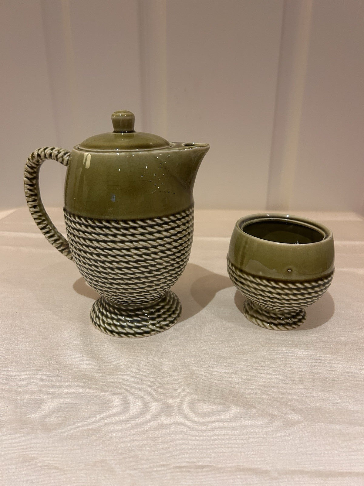 Vintage Japan Olive Green Rope Pattern Teapot & Sugar Bowl Pottery Set