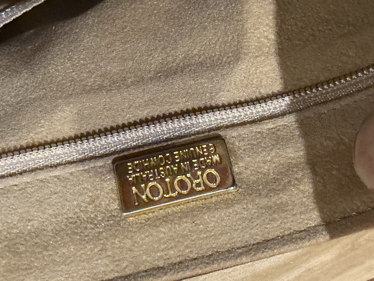 Vintage Oroton Florence Leather Shoulder Bag Brown Made in Australia Handbag