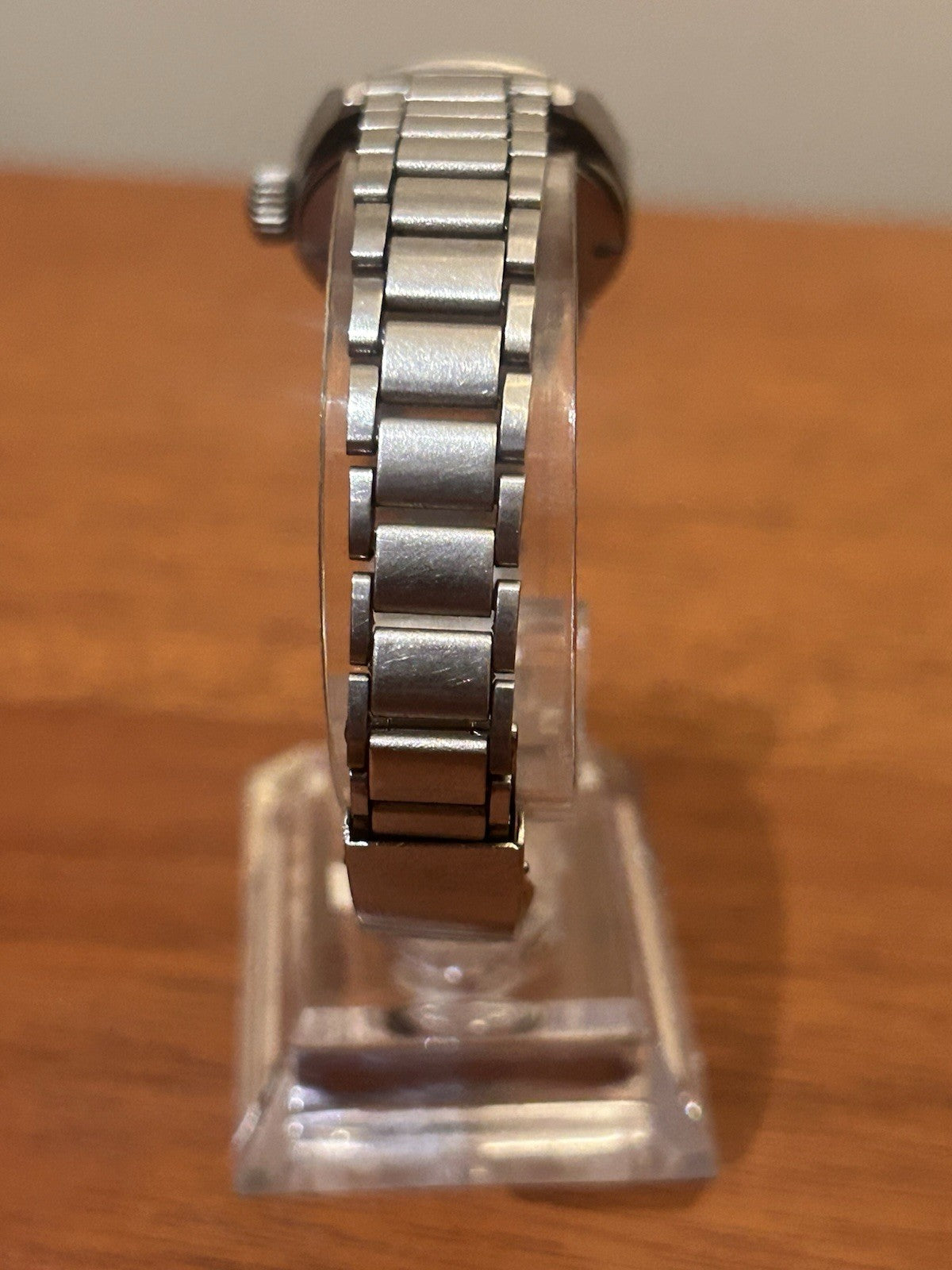 Vintage 1970s Tissot T12 Ladies Automatic Mechanical 120m SS Watch 38556