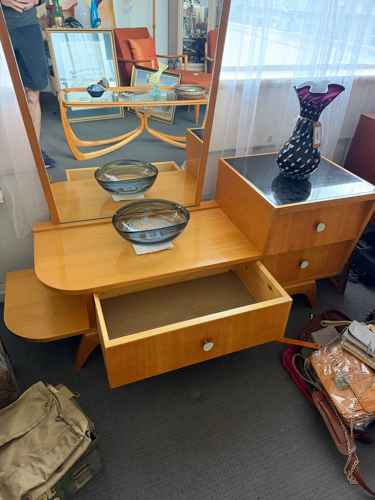 Dario Zoureff Australian Mid-Century Dressing Table – Late 1950s / Early 1960s