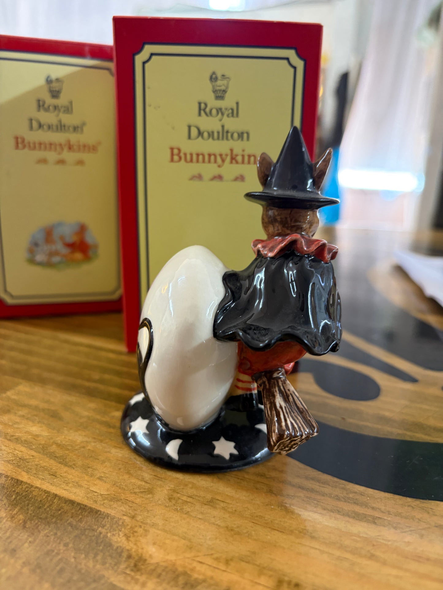 Royal Doulton Bunnykins Trick or Treat DB162 – Limited Edition Figurine