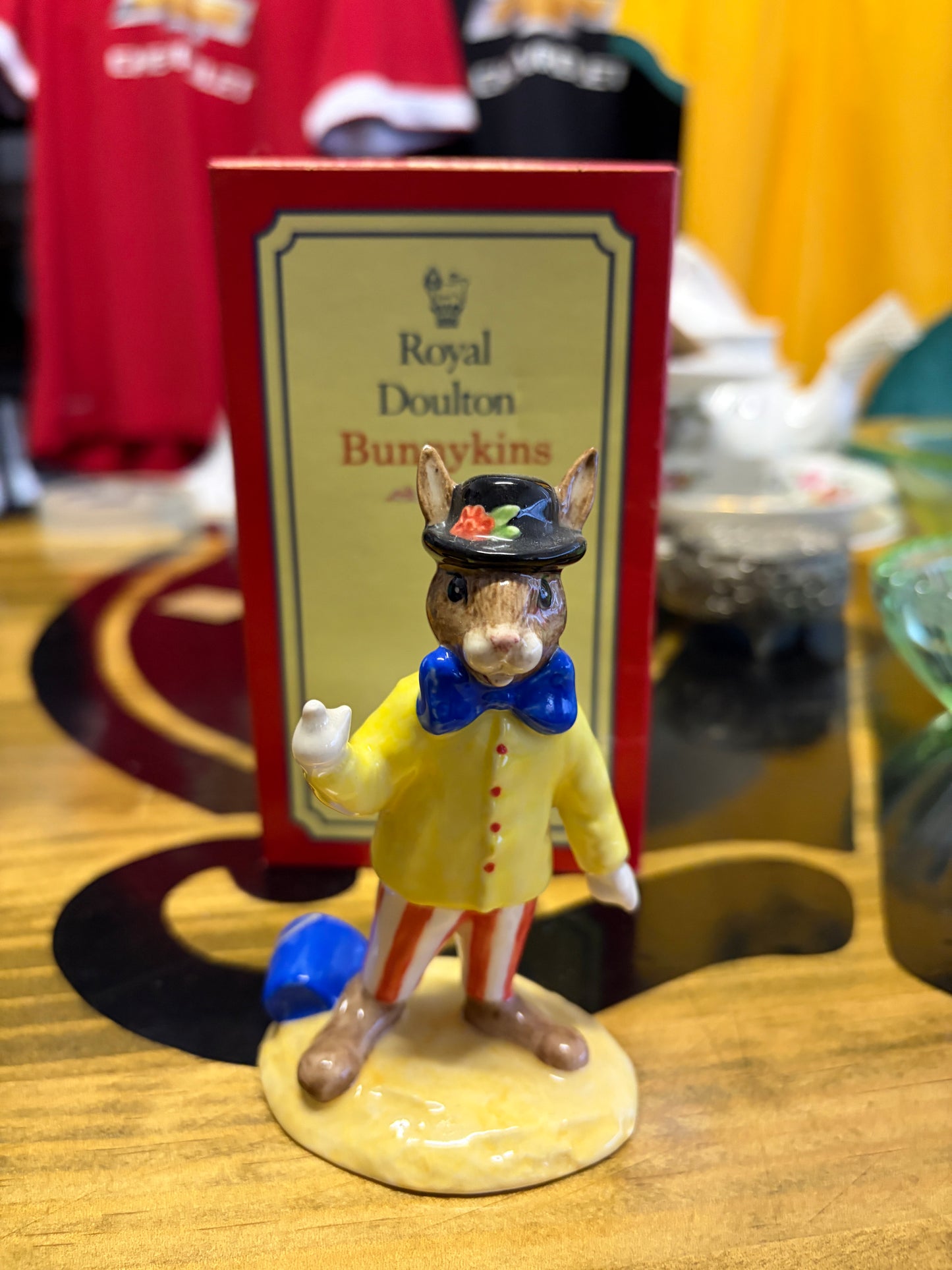 Royal Doulton Joker Bunnykins DB171 Limited Edition 261/2500 Boxed