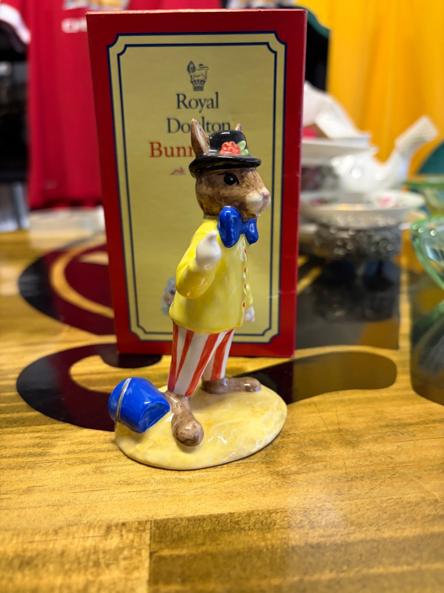 Royal Doulton Joker Bunnykins DB171 Limited Edition 261/2500 Boxed