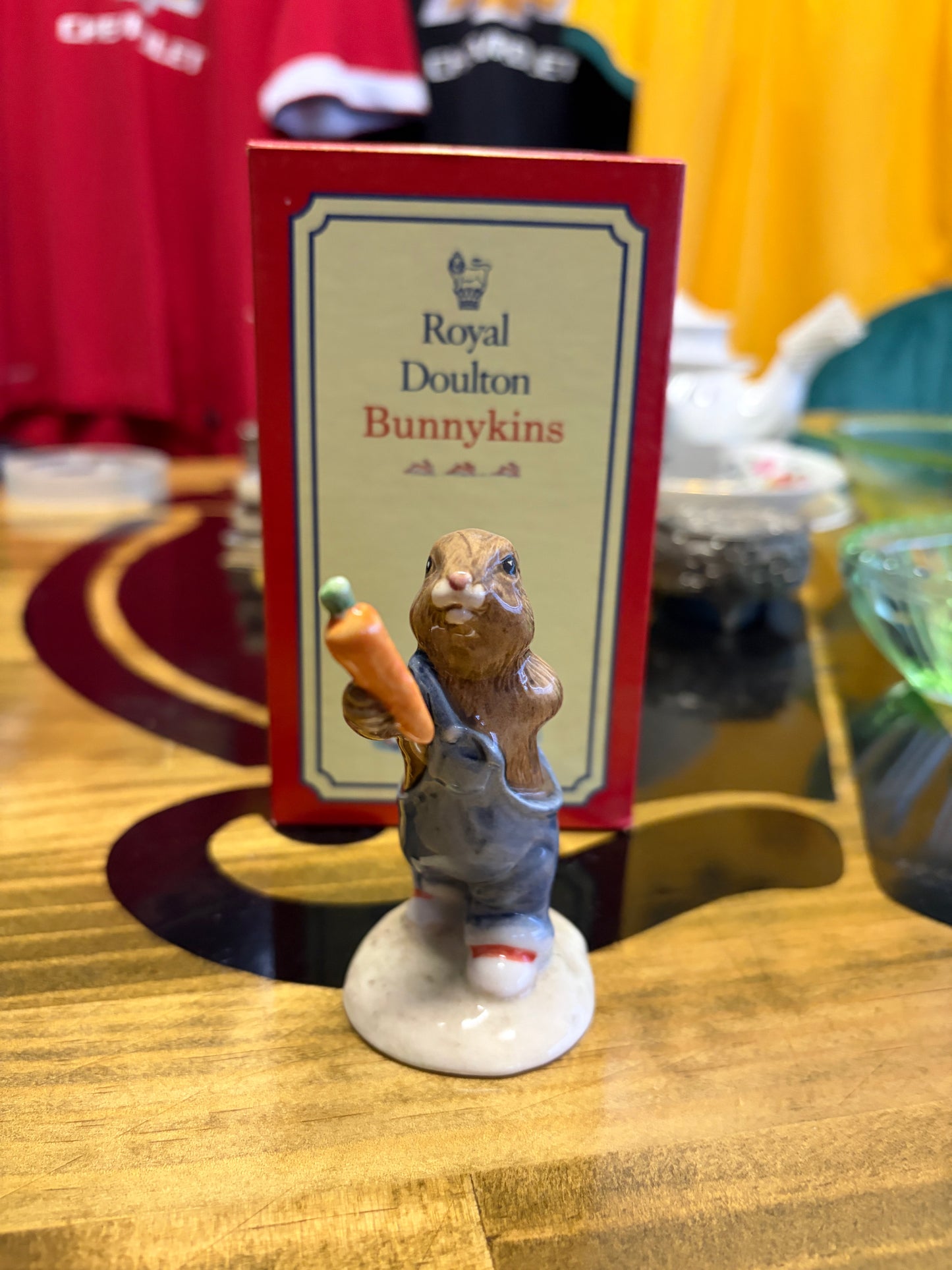 Royal Doulton Mother’s Day Bunnykins DB155 Figurine with Box