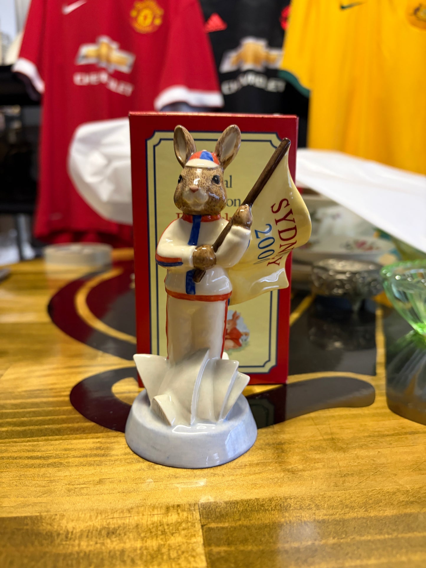 Royal Doulton England Athlete Bunnykins DB216 Sydney 2000 Limited Edition Boxed