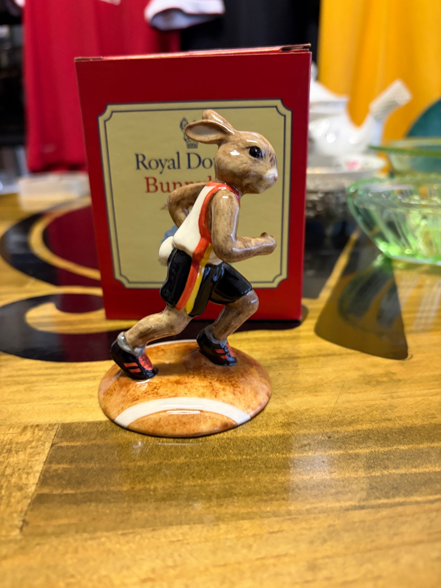Royal Doulton Runner Bunnykins DB205 Limited Edition 1655/2500 – Boxed