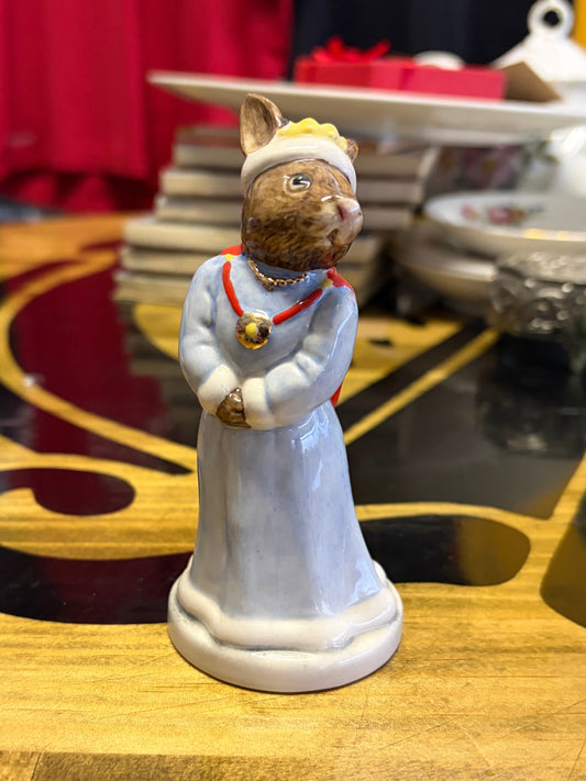 Vintage Royal Doulton Bunnykins Queen Sophie DB46 Royal Family Figurine