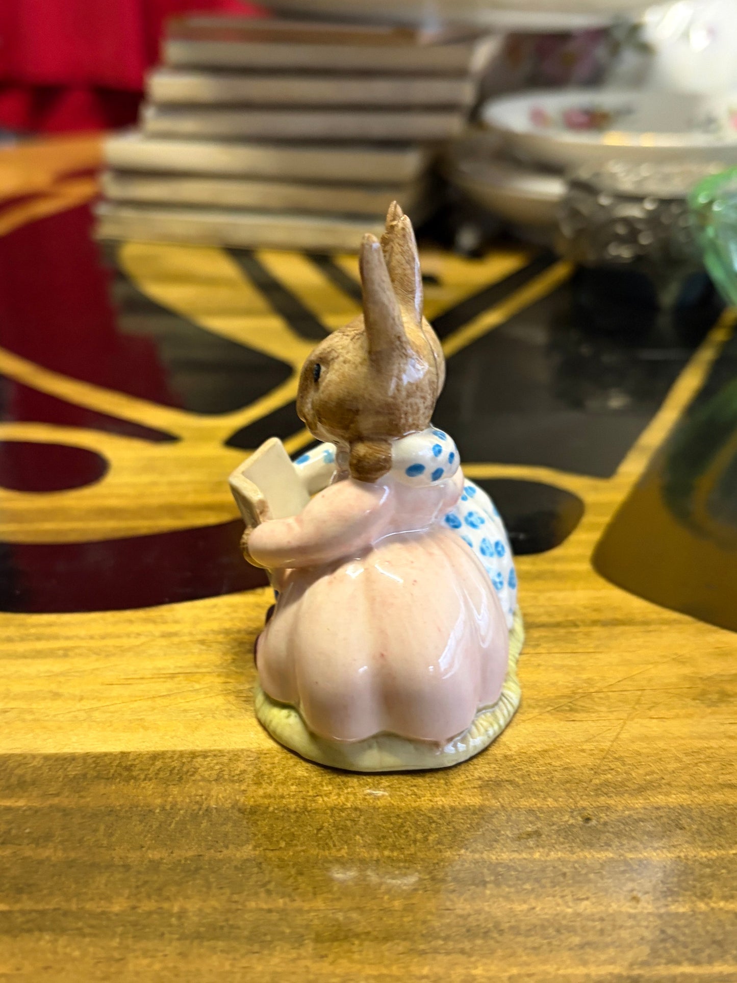 Vintage Royal Doulton Bunnykins Storytime DB9 Figurine