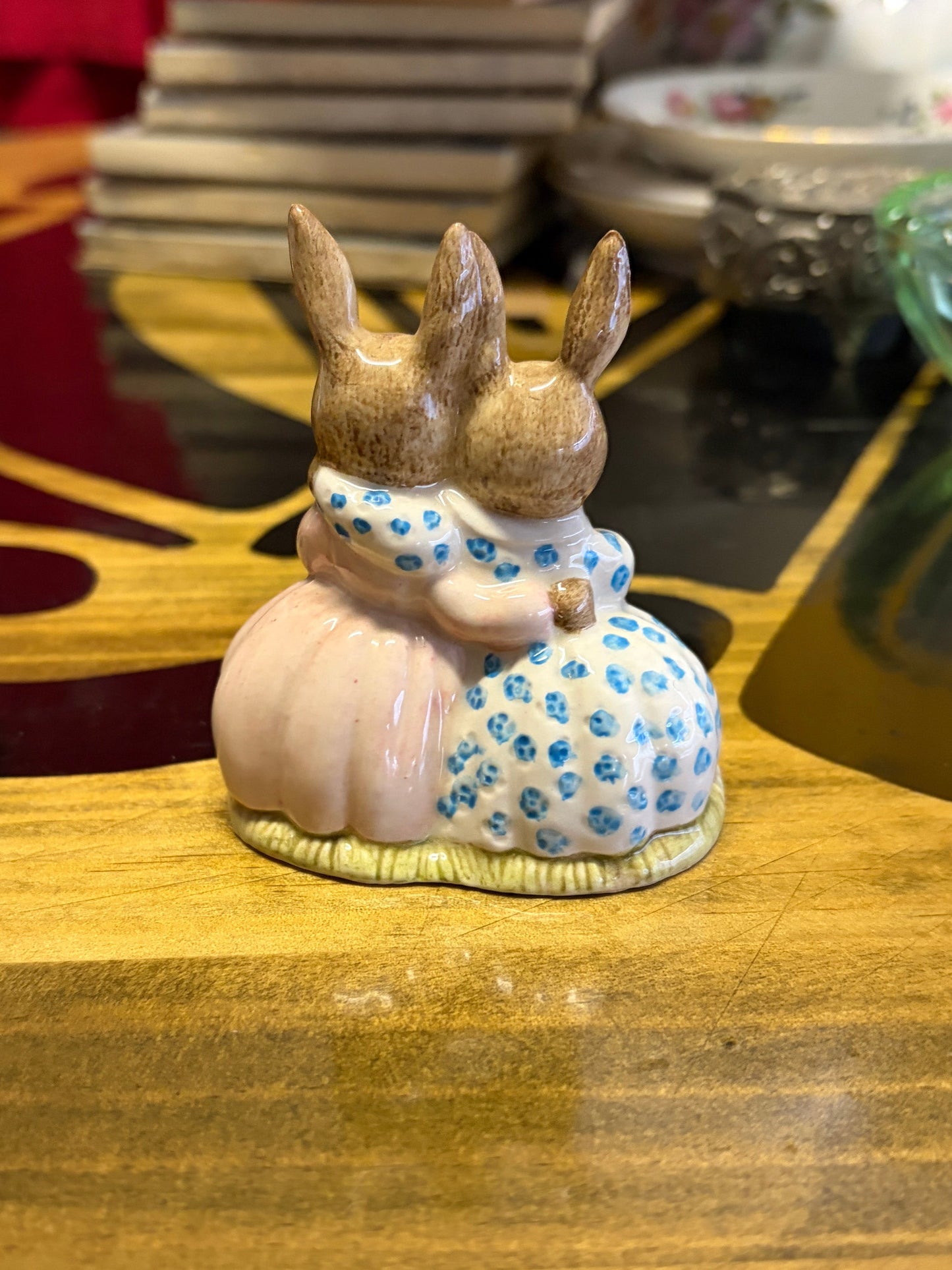 Vintage Royal Doulton Bunnykins Storytime DB9 Figurine