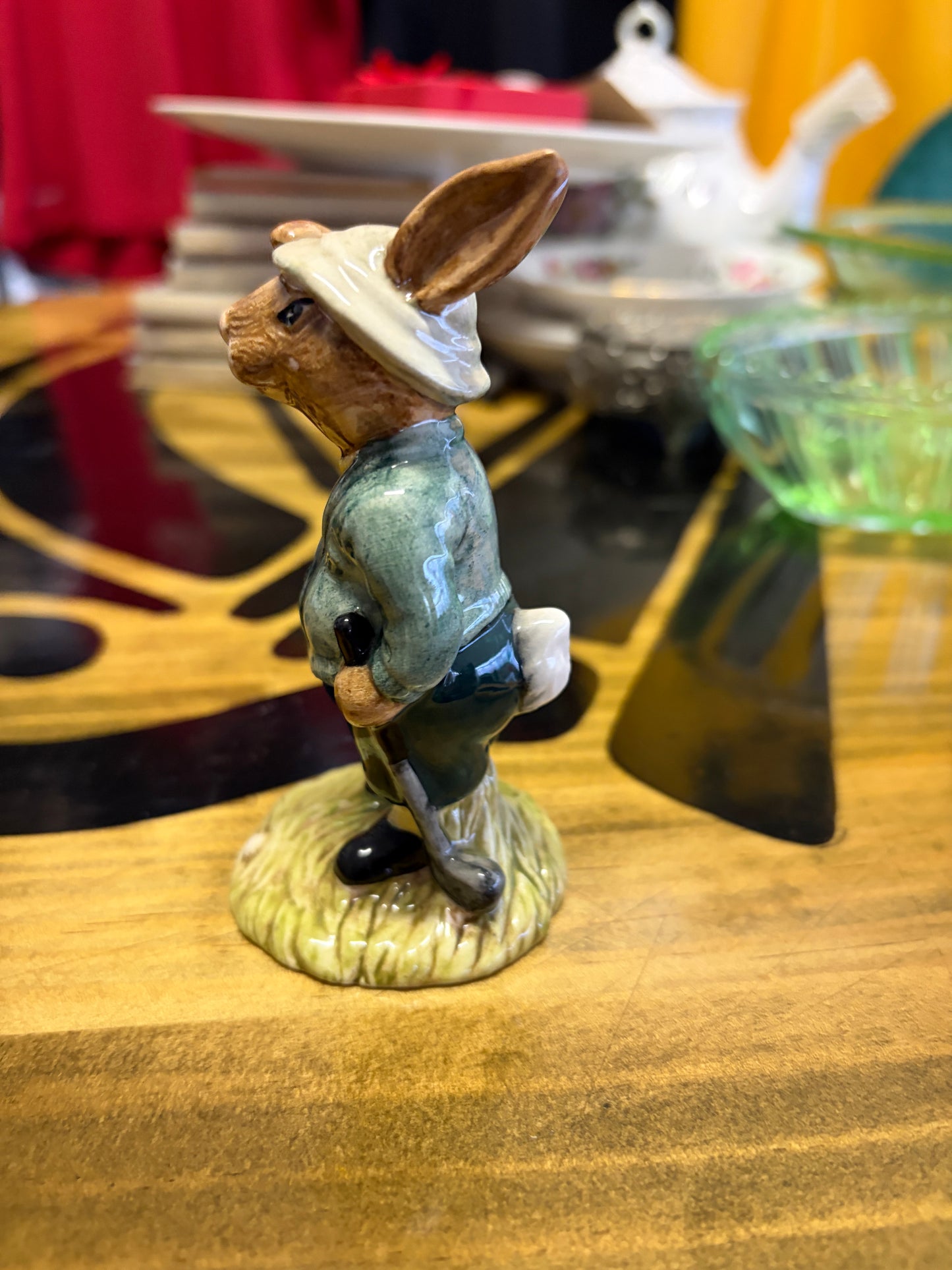 Vintage Royal Doulton Bogey Bunnykins DB32 Golf Figurine