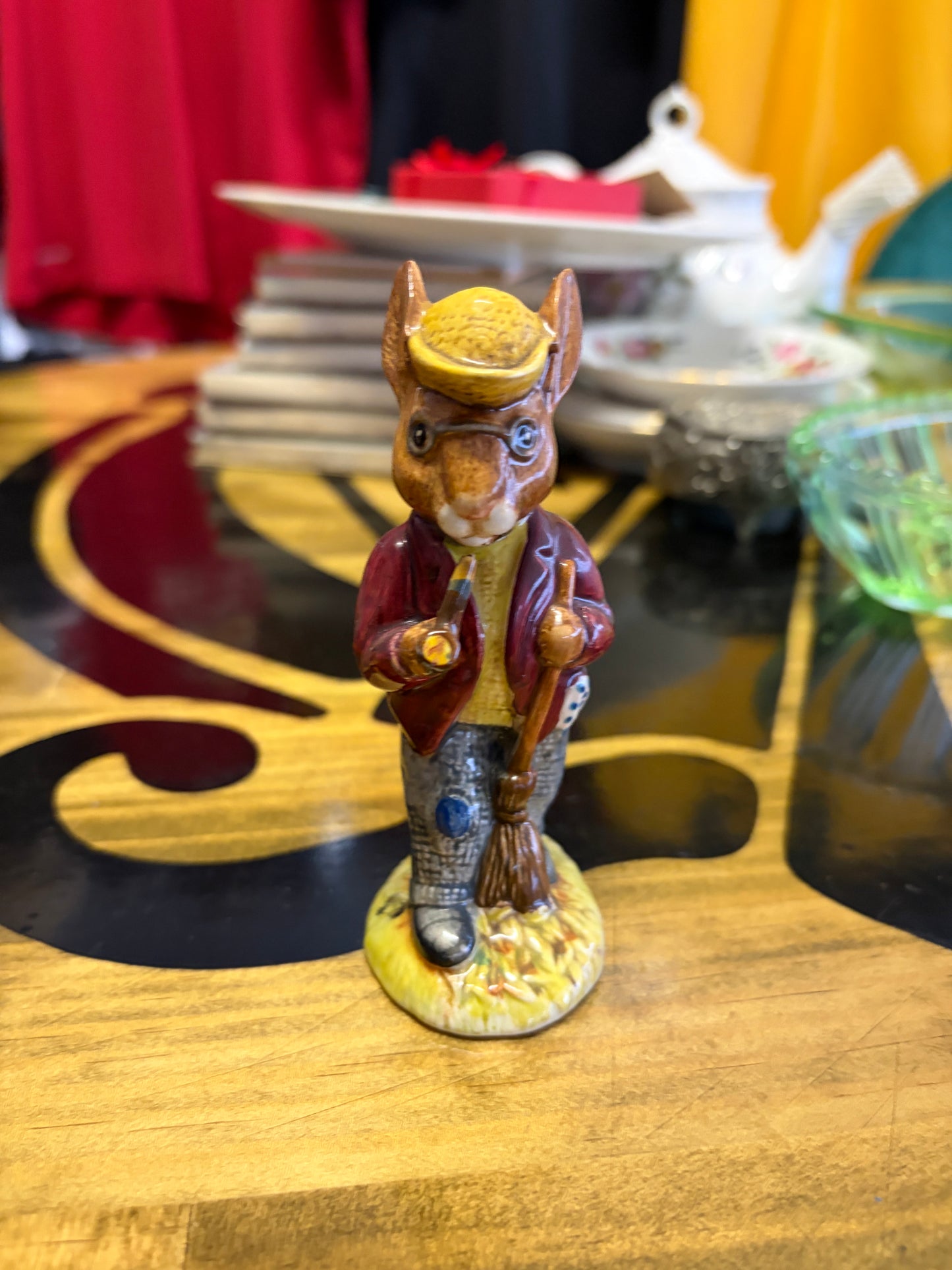 Vintage Royal Doulton Mr Bunnykins “Autumn Days” DB5 Figurine – 1972