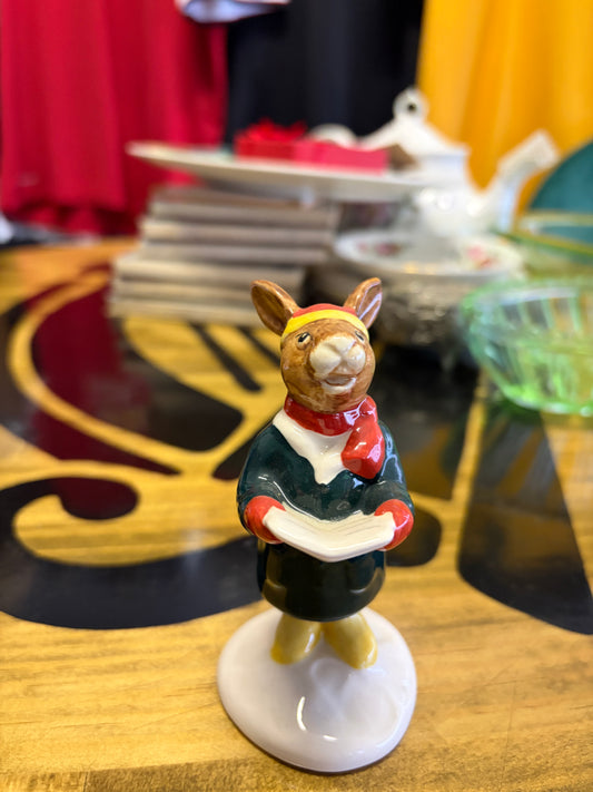Royal Doulton Carol Singer Bunnykins DB104 – Limited Edition of 1000