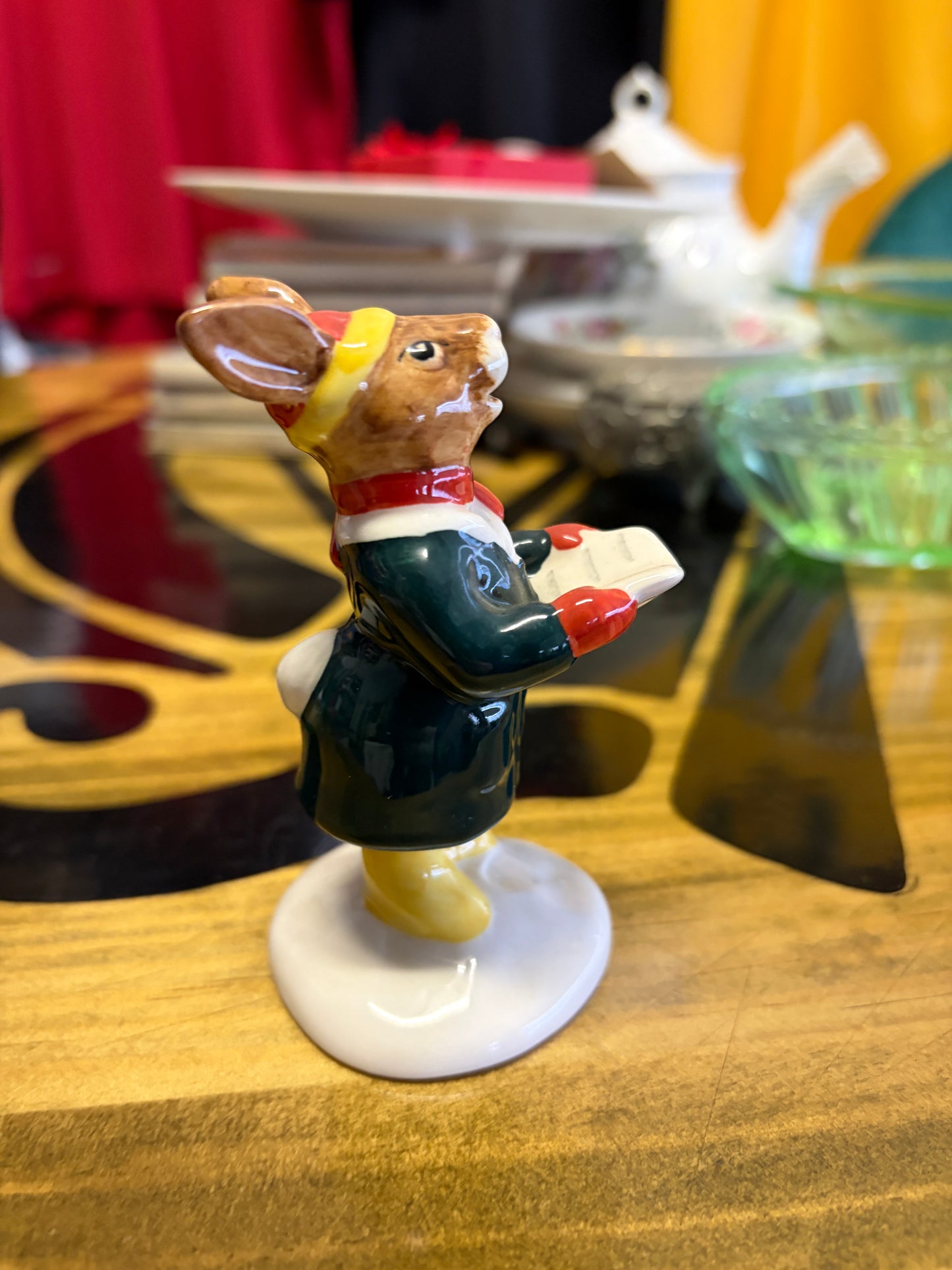 Royal Doulton Carol Singer Bunnykins DB104 – Limited Edition of 1000