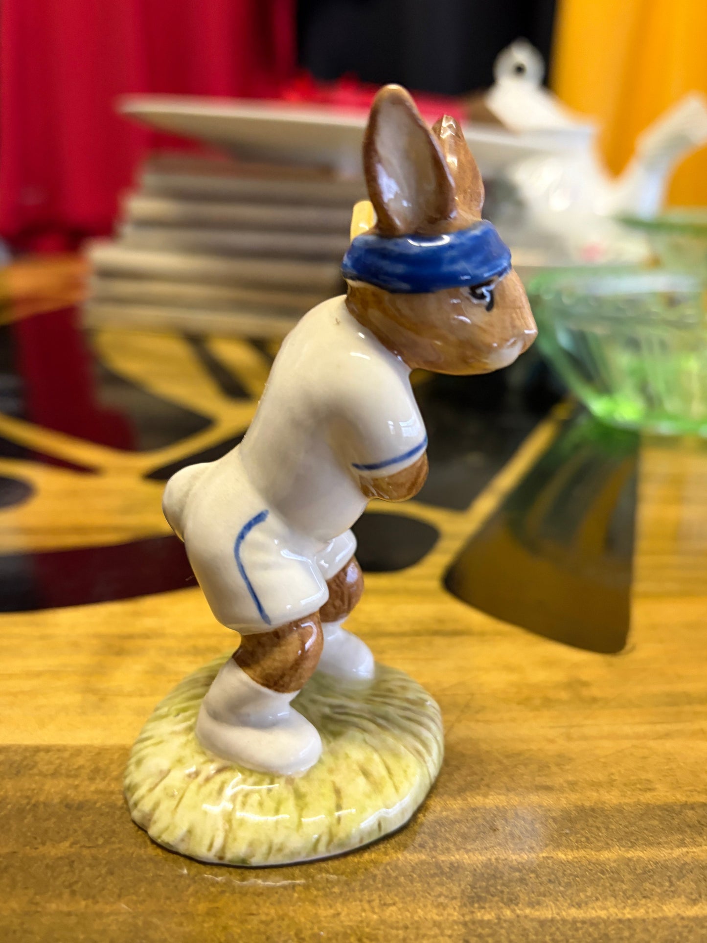 Vintage Royal Doulton Ace Bunnykins DB42 Tennis Figurine