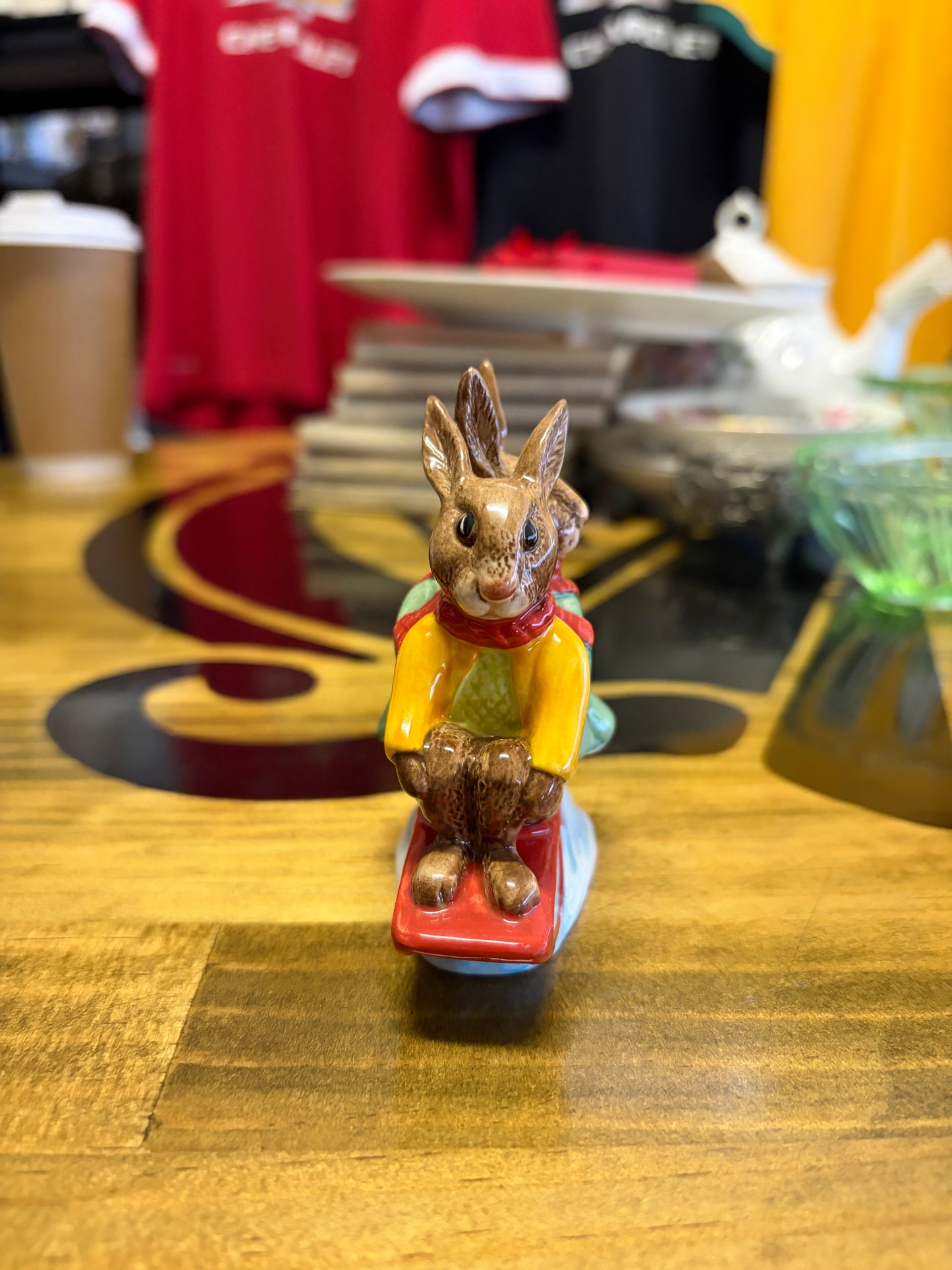 Royal Doulton Billie & Buntie Bunnykins Sleigh Ride DB81 – 1989 Special Events