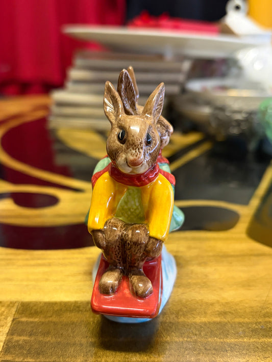 Royal Doulton Billie & Buntie Bunnykins Sleigh Ride DB81 – 1989 Special Events