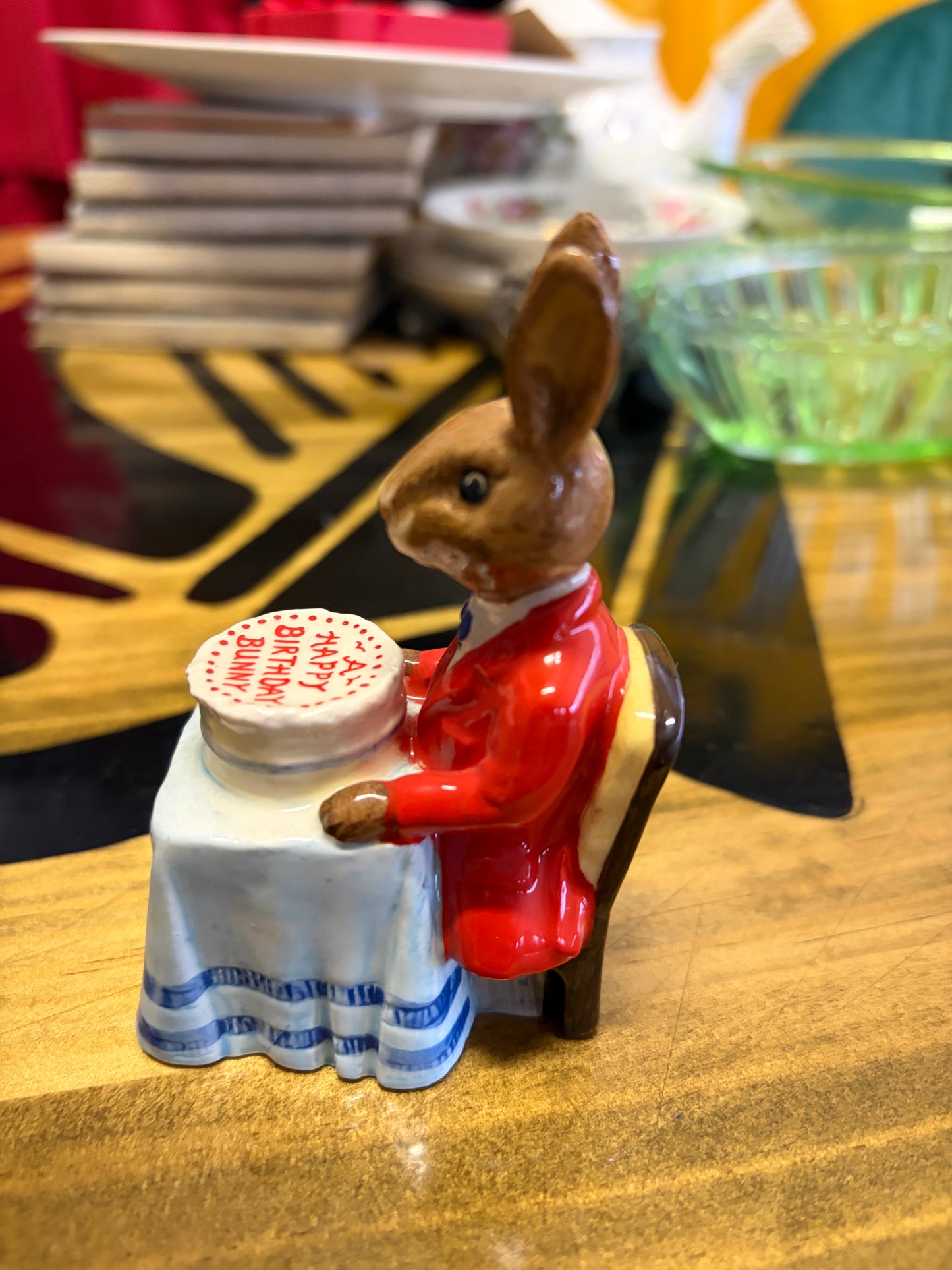 Royal Doulton Happy Birthday Bunnykins DB21 Vintage Figurine