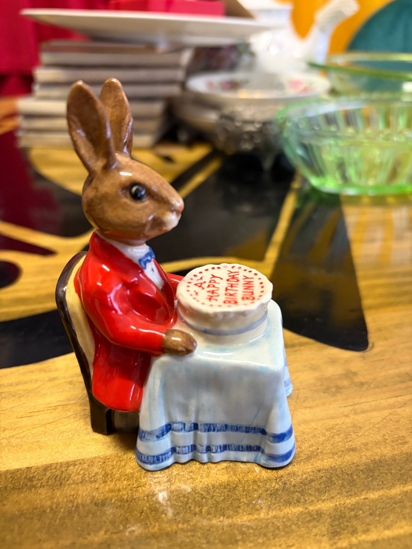 Royal Doulton Happy Birthday Bunnykins DB21 Vintage Figurine