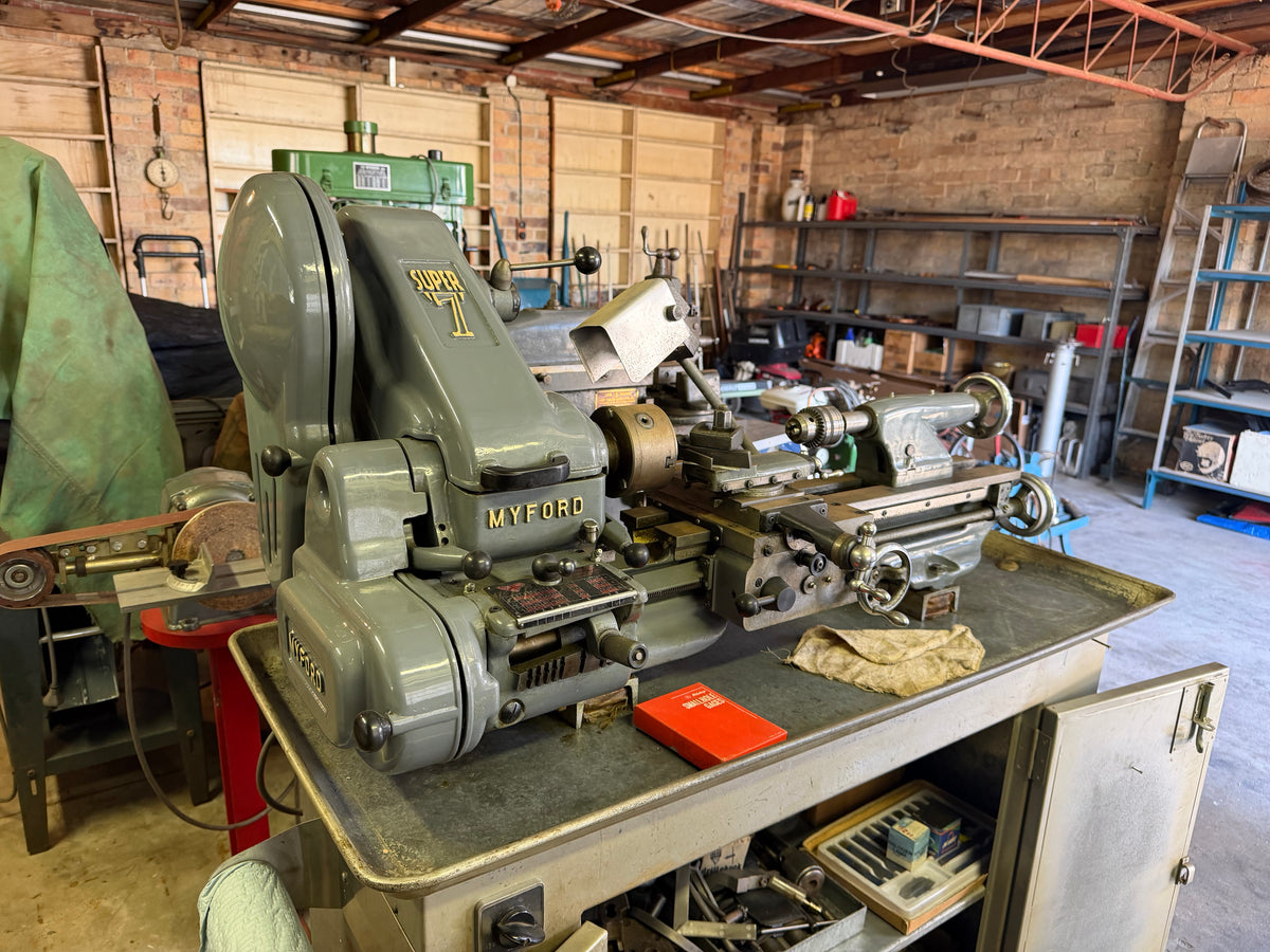 Myford Super 7 Metal Lathe – 1970s – Low Wear – Manuals & Accessories