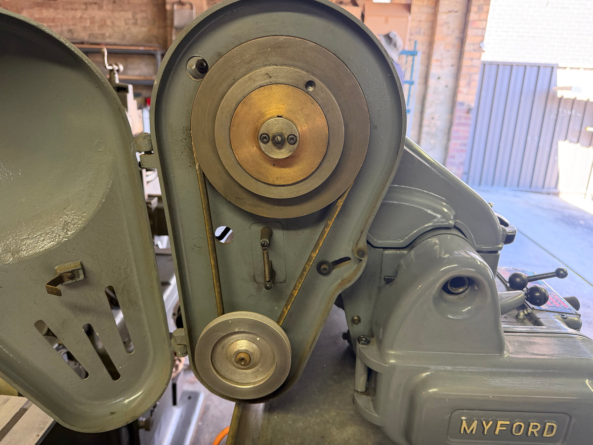 Myford Super 7 Metal Lathe – 1970s – Low Wear – Manuals & Accessories