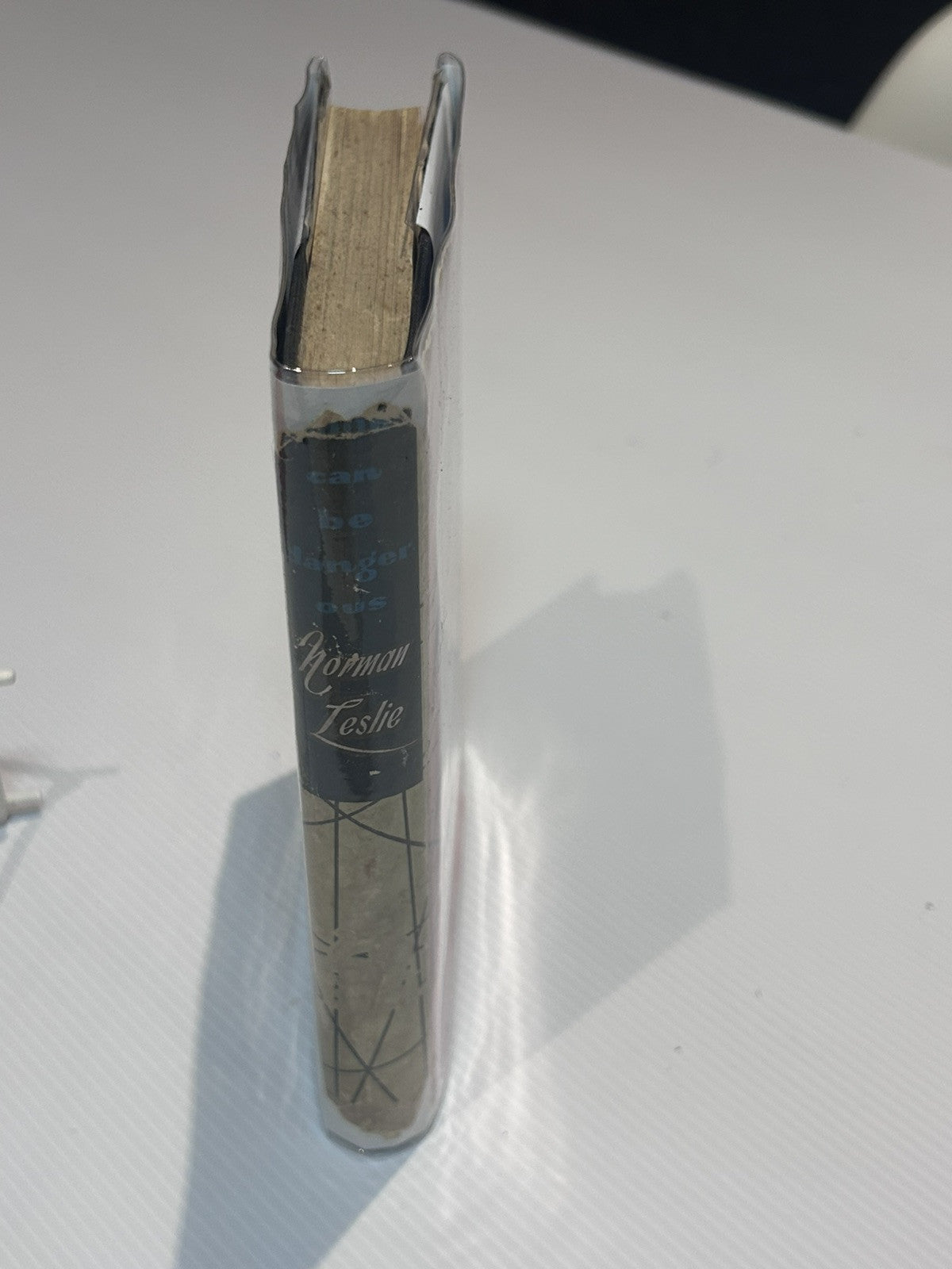 Widows Can Be Dangerous by Norman Leslie 1958 First Edition Thriller Fiction