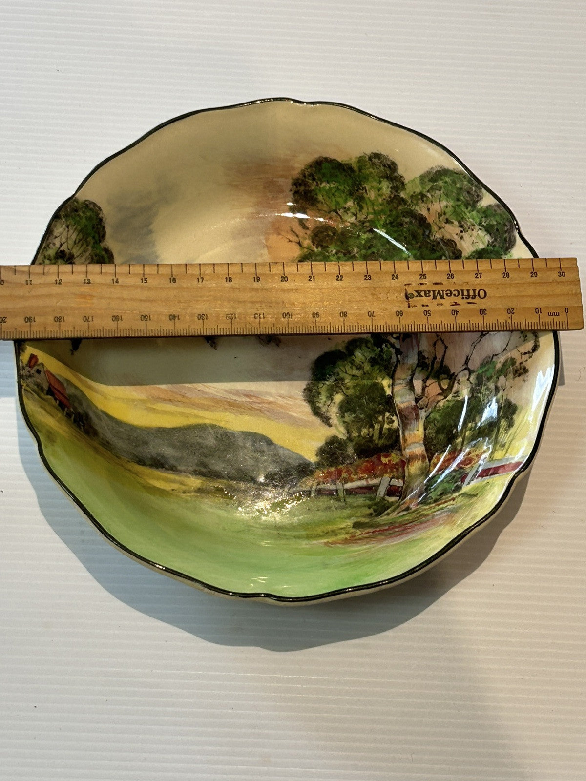 Royal Doulton Australian Gum Trees Pattern D5506 Display Bowl c1935 England