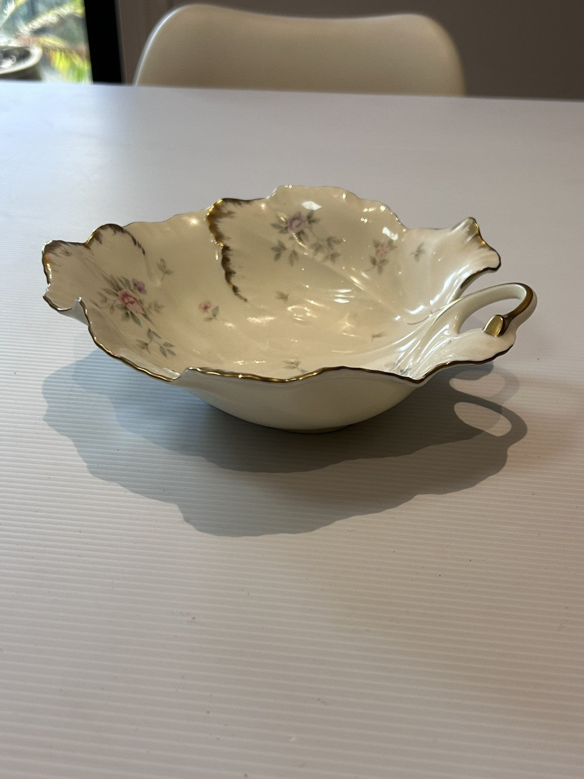 Mikasa Remembrance Bone China Flora Leaf Small Bowl 1976266 Discontinued Japan